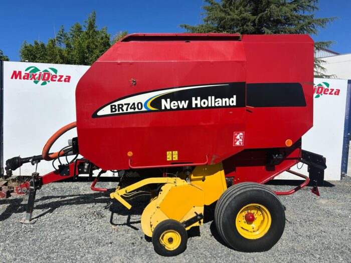 ROTOEMPACADORA NEW HOLLAND BR740 US 3215
