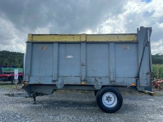 remolque-transporte-blanco-y-oro-us-2559