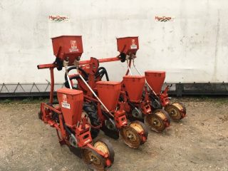 sembradora-maschio-gaspardo-4-lineas-us-1140